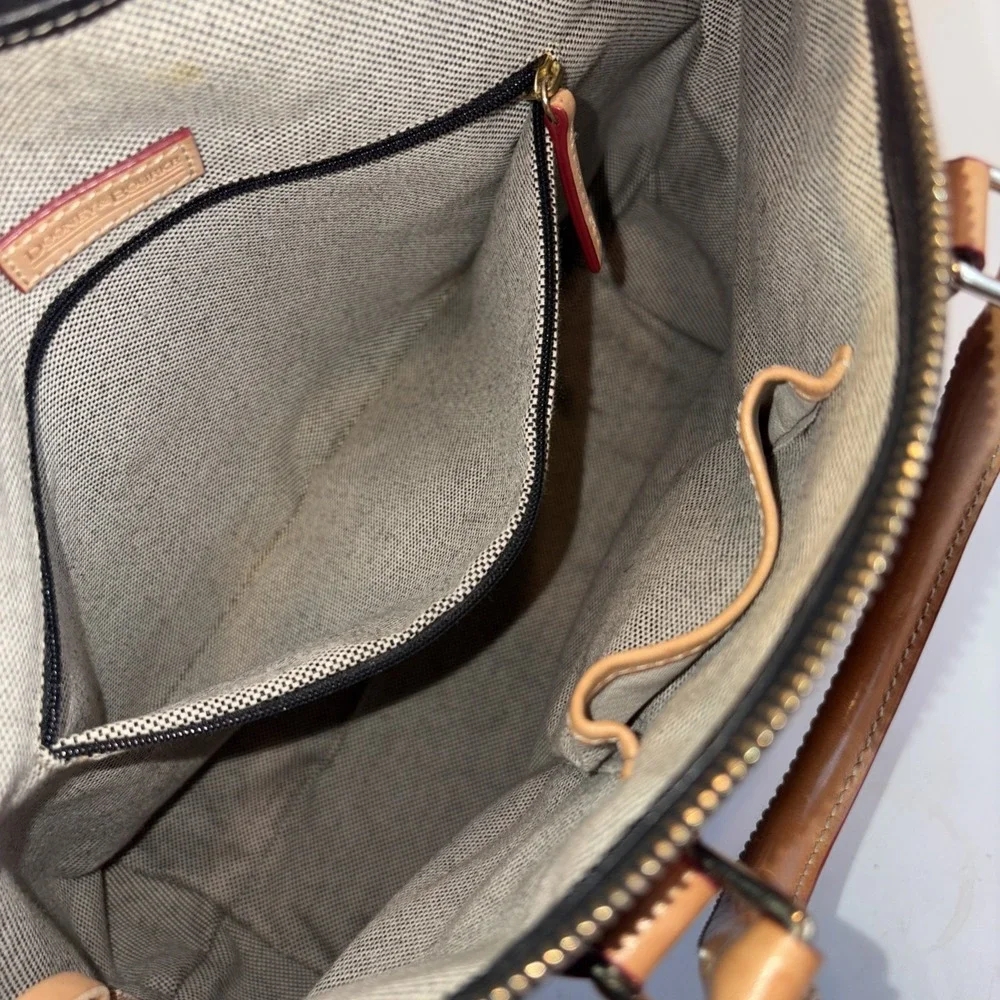 Dooney & Bourke VTG Leather Handbag‎ Double Pocket/zipper Satchel Excellent